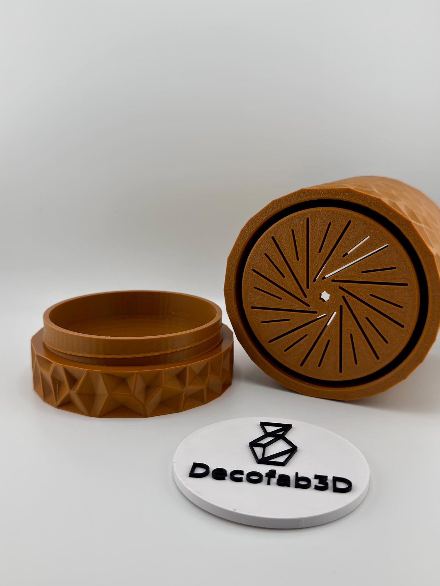 Pot Voronoi avec sous-pot vissé – Cache-pot design étanche