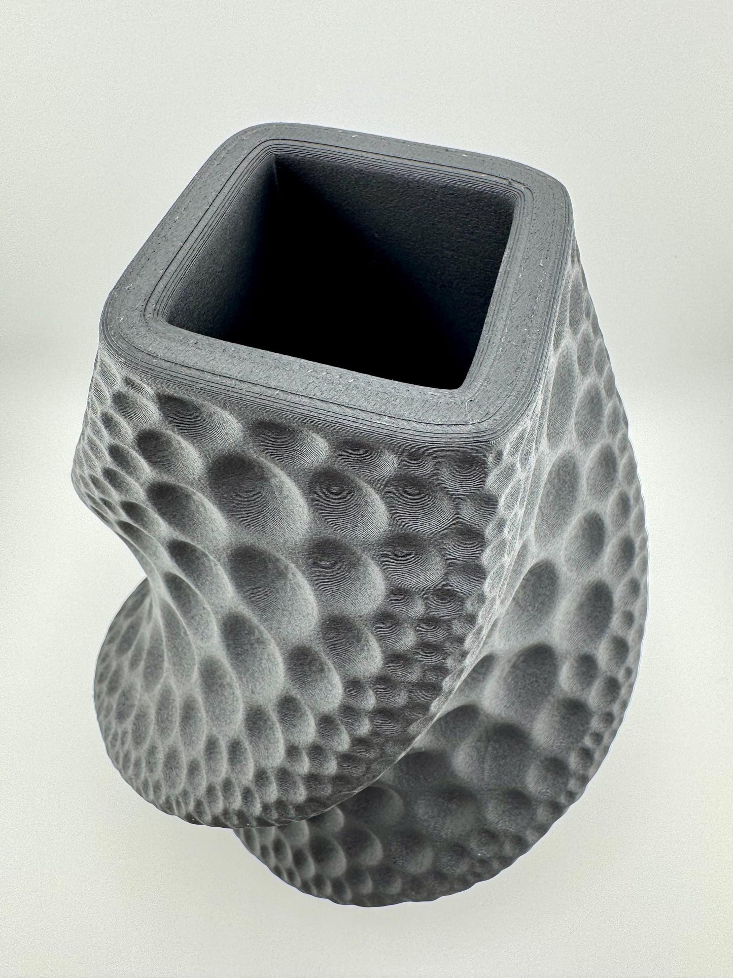 Vase Moon design noir mat – pièce sculpturale étanche