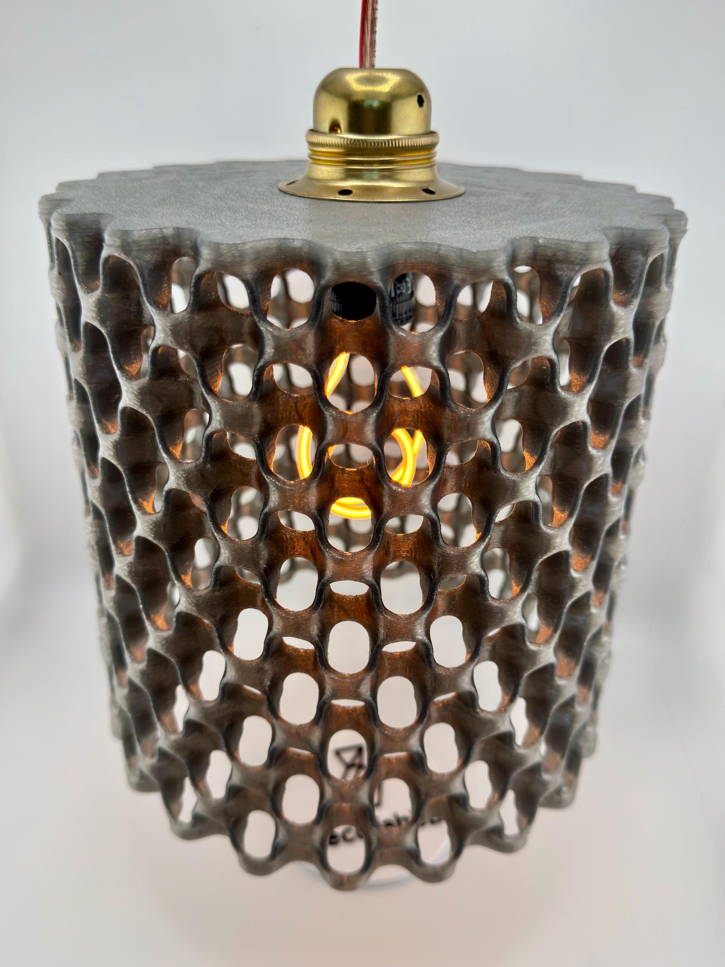 Suspension Chain – abat-jour ajouré noir translucide design