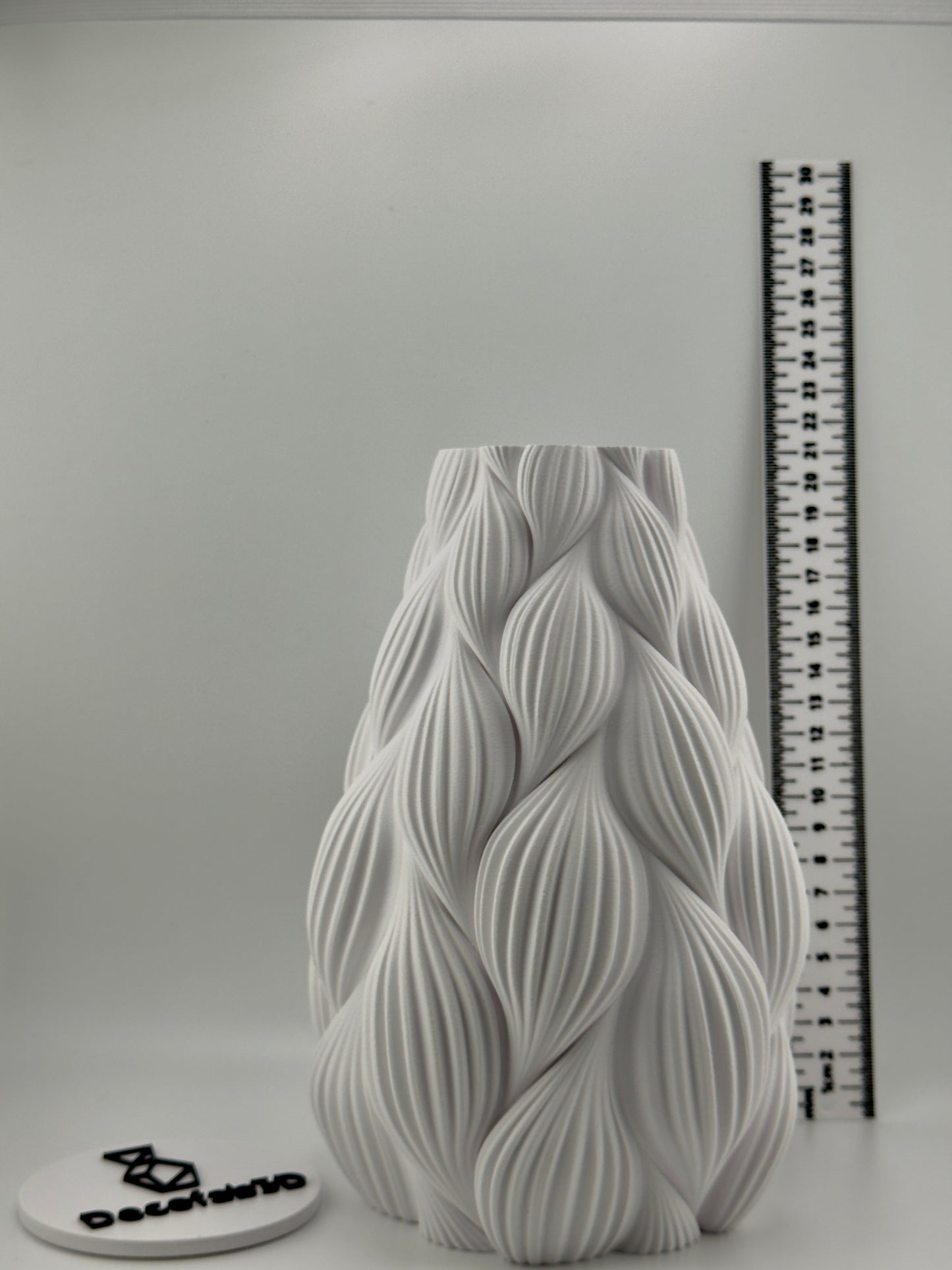 Vase Ripple – vase design ondulé étanche pour intérieur moderne