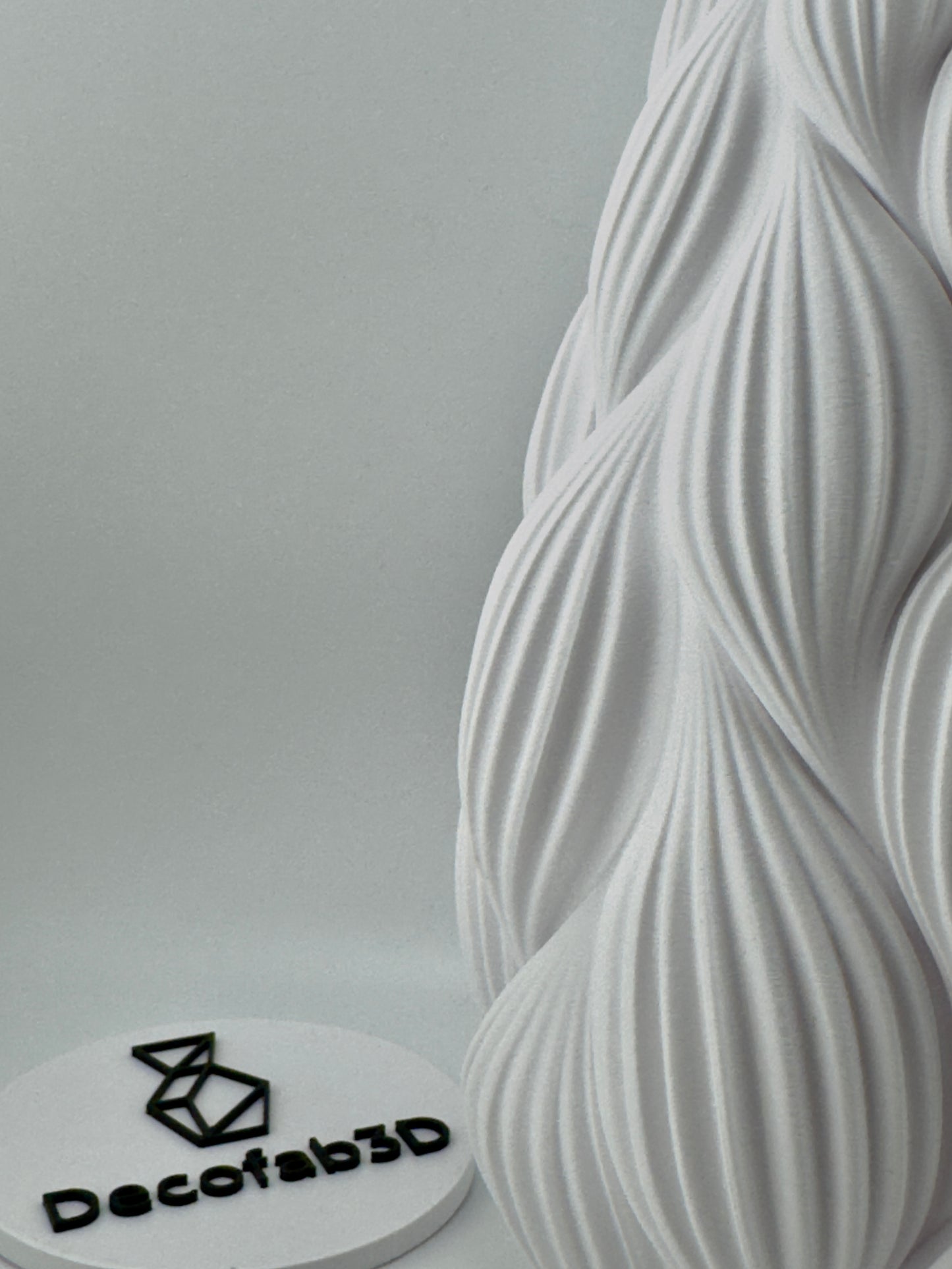 Vase Ripple – vase design ondulé étanche pour intérieur moderne