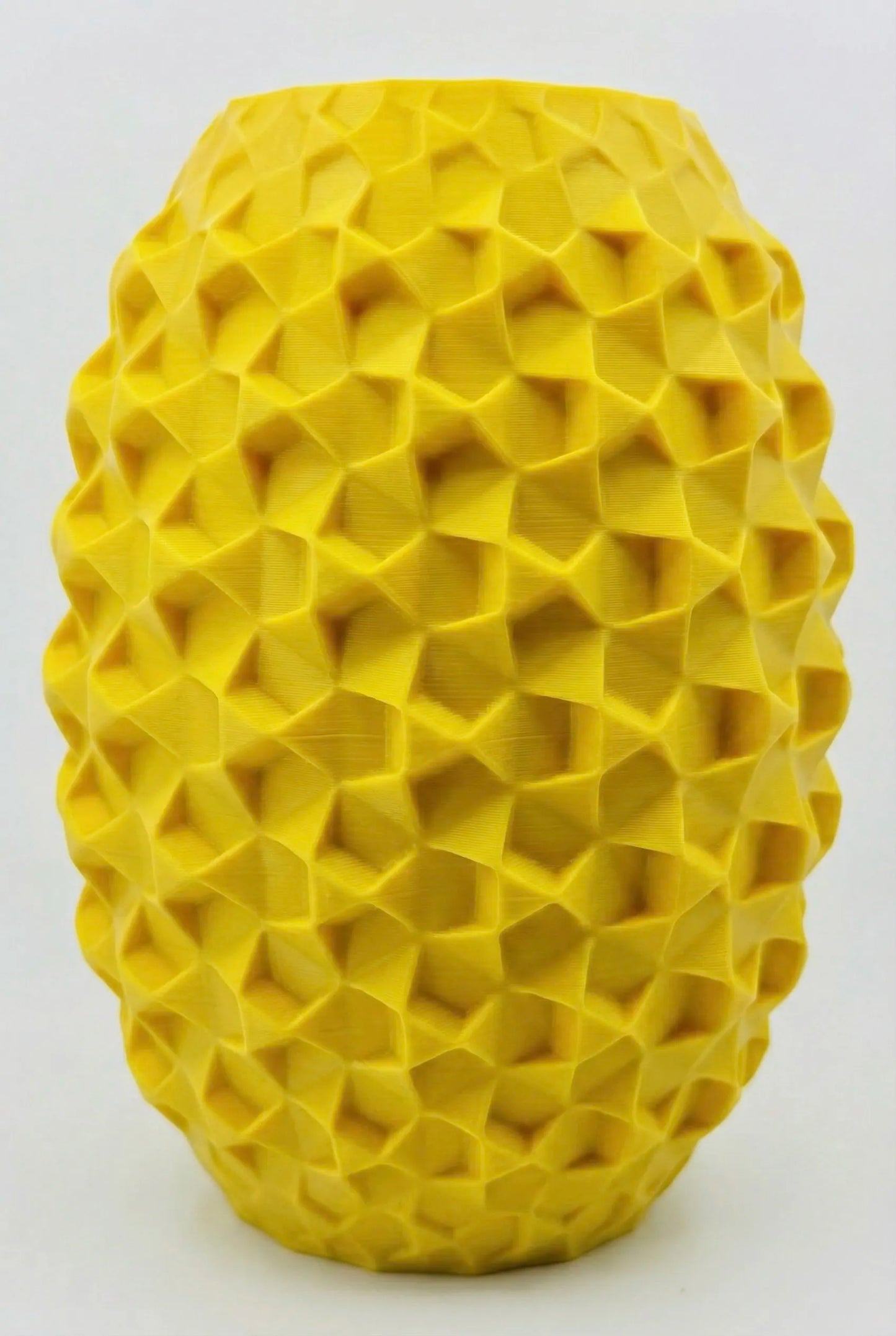 Vase Cobble – vase texturé étanche au design minéral - Vase jaune texturé à motif géométrique sculptural, design contemporain et organique unique. - Vert foncé