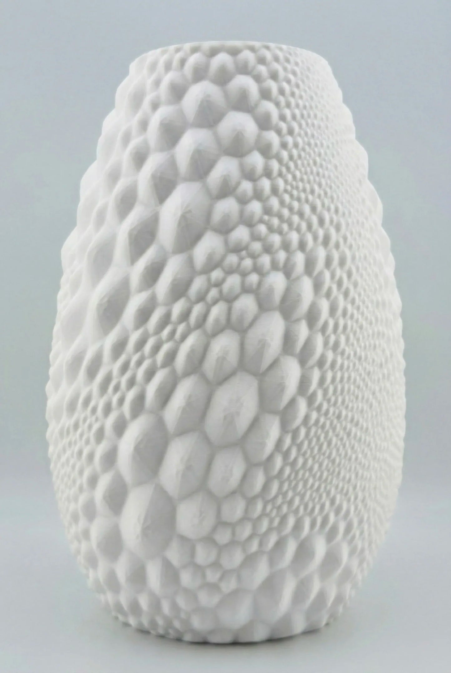 Vase Gato – vase texturé sculptural étanche design - Vase blanc sculptural avec texture organique géométrique en relief, design contemporain unique et étanche. - Anthracite