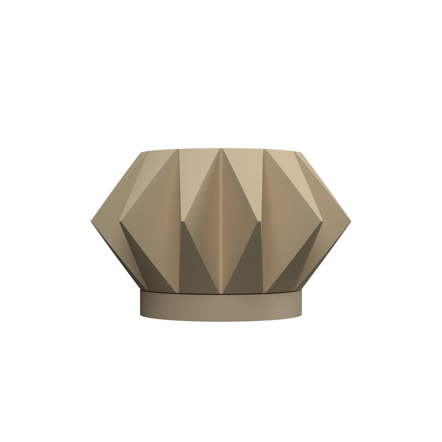 Pot décoratif Koni beige en matériau moderne, forme géométrique facettée contemporaine, base circulaire plate.