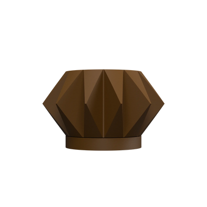 Pot décoratif brun mat en forme géométrique facettée avec base ronde, style moderne et minimaliste.