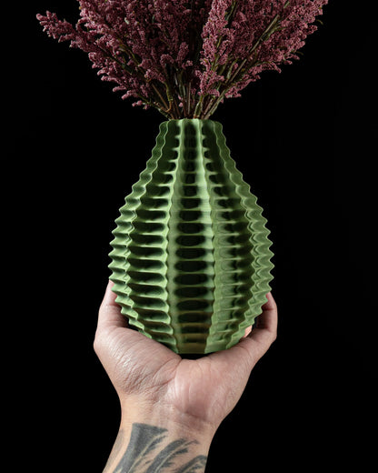 Vase Ribbed