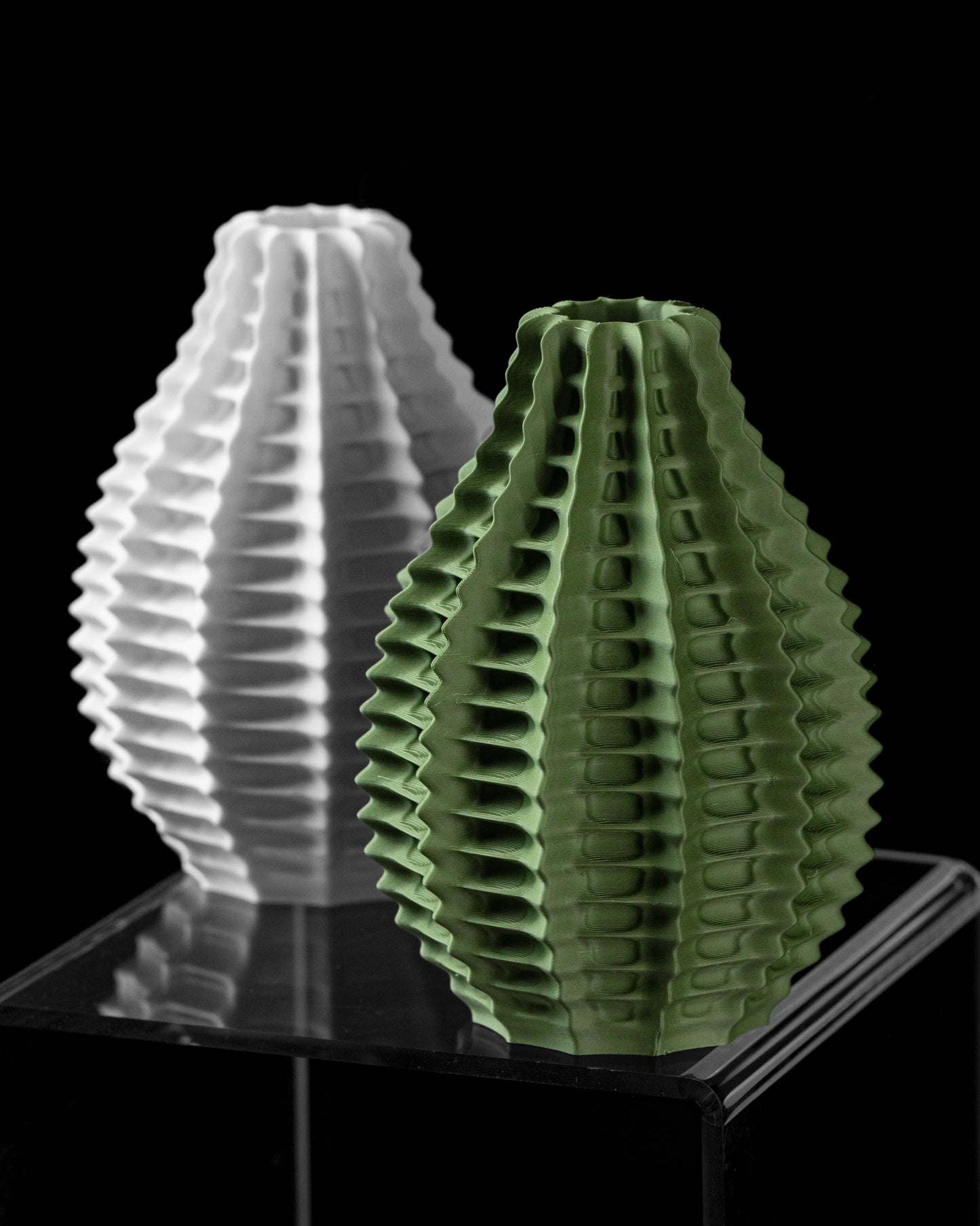 Vase Ribbed