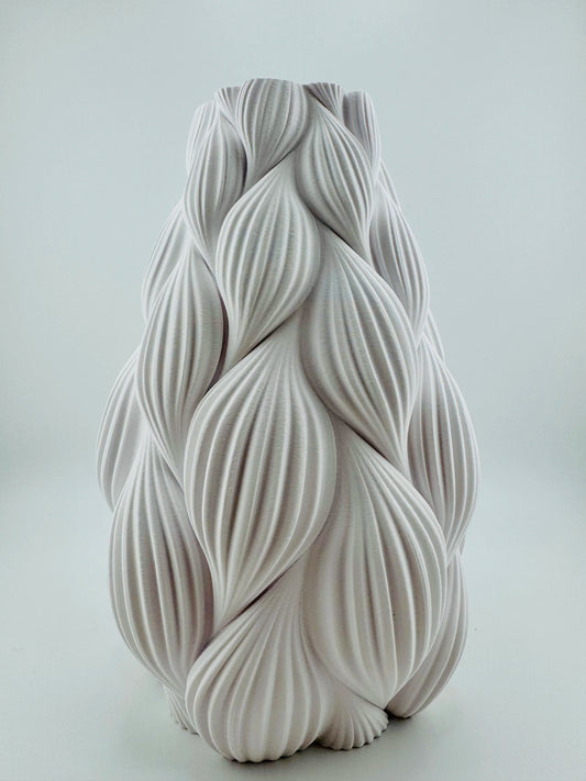 Vase Ripple – vase design ondulé étanche pour intérieur moderne - Vase blanc en céramique avec design sculptural ondulé, forme organique et géométrique unique contemporaine. - Blanc