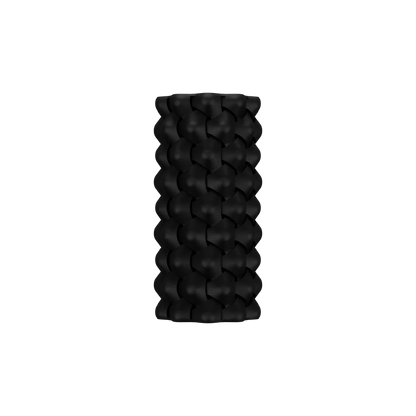 Vase cylindrique noir mat avec texture tressée tridimensionnelle et aspect contemporain étanche.